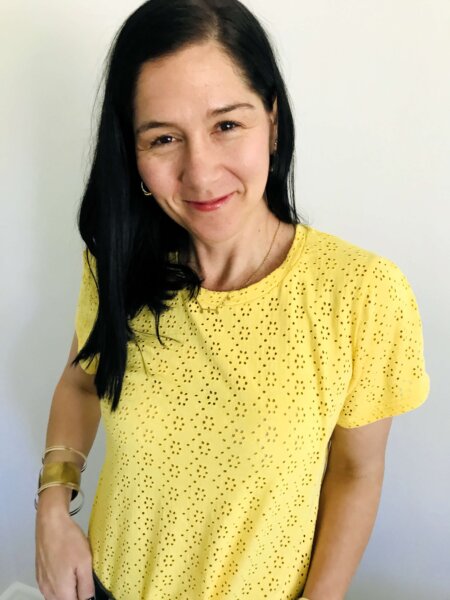 Pleat Sleeve Tee - Yellow Embroidery - Image 3
